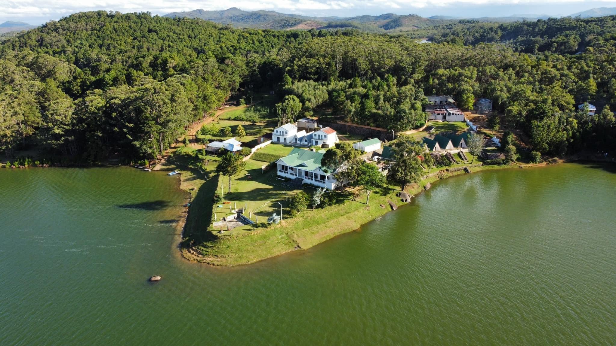 Antananarivo – Lac de Mantasoa – 120 km 